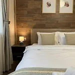 Apartment Centre For 4 Guests & Parking Plovdiv