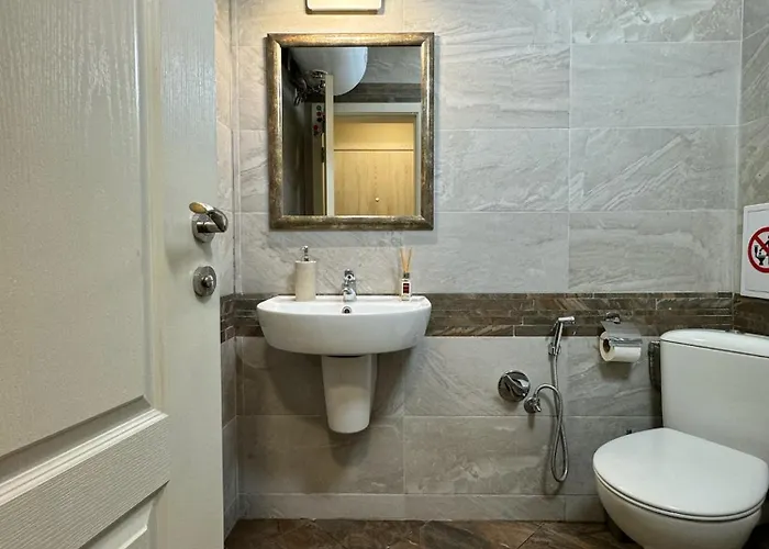 Centre For 4 Guests & Parking * 普罗夫迪夫