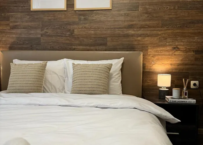 公寓 Centre For 4 Guests & Parking