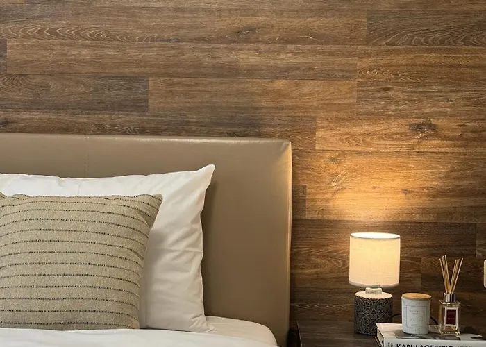 Centre For 4 Guests & Parking 公寓 *