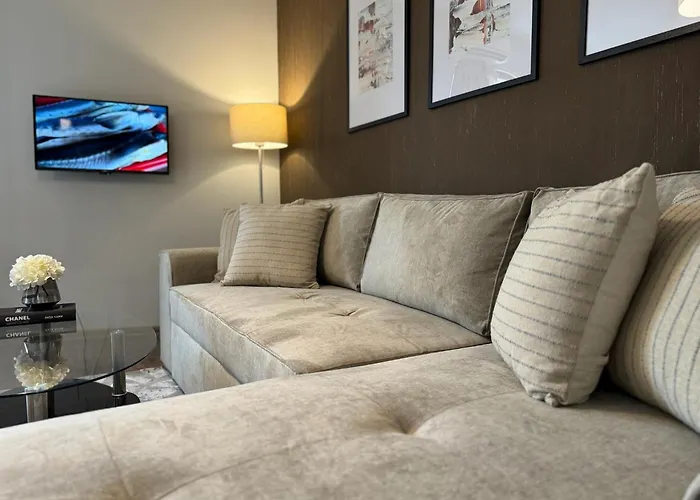 Centre For 4 Guests & Parking * 普罗夫迪夫